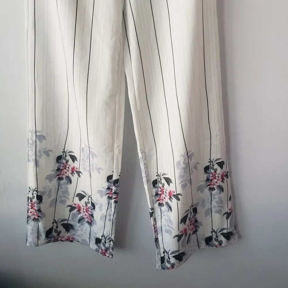L'Atiste‎ by amy Pinstripe Pant with Floral Border Print size M